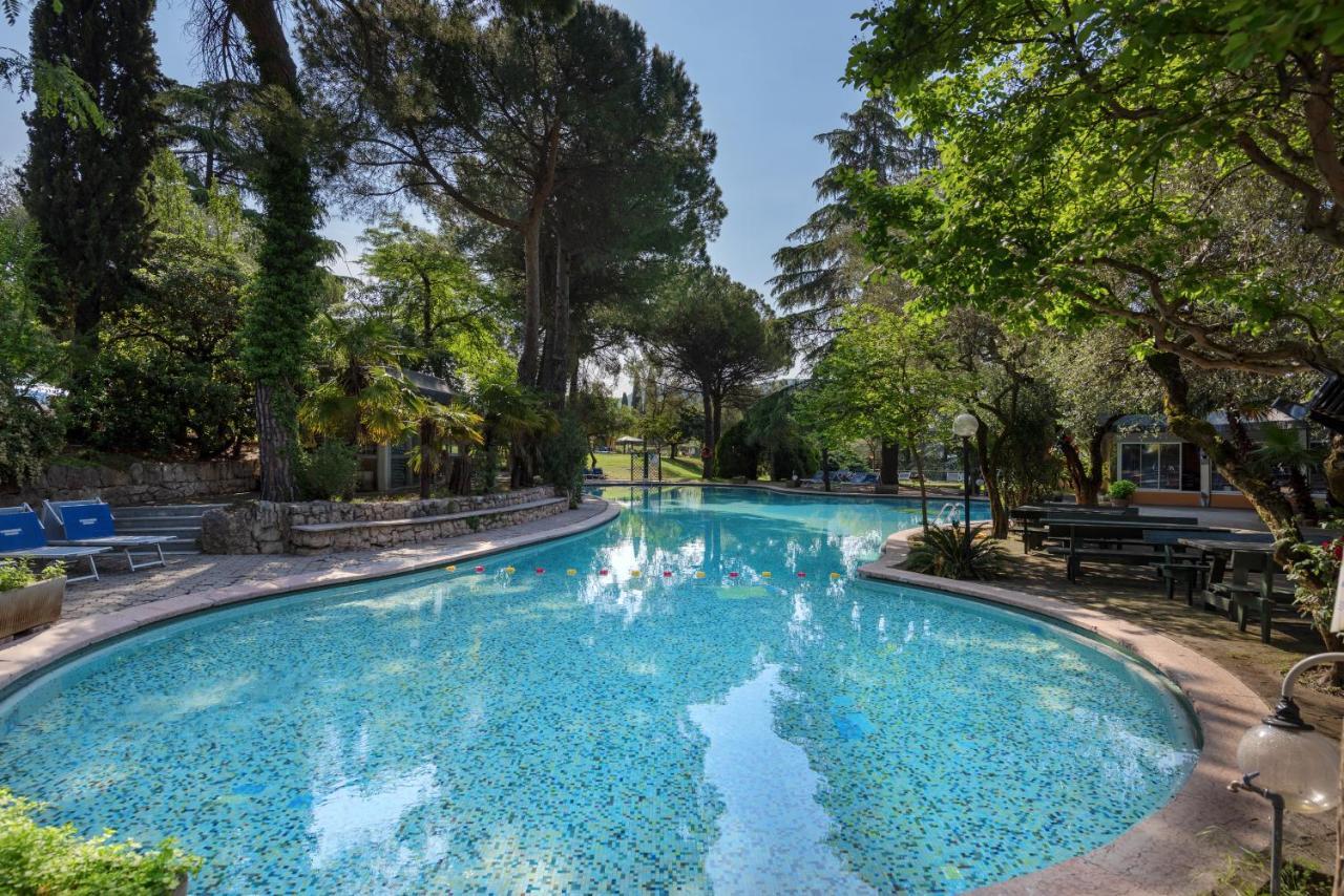 Apartahotel Parco Del 3*