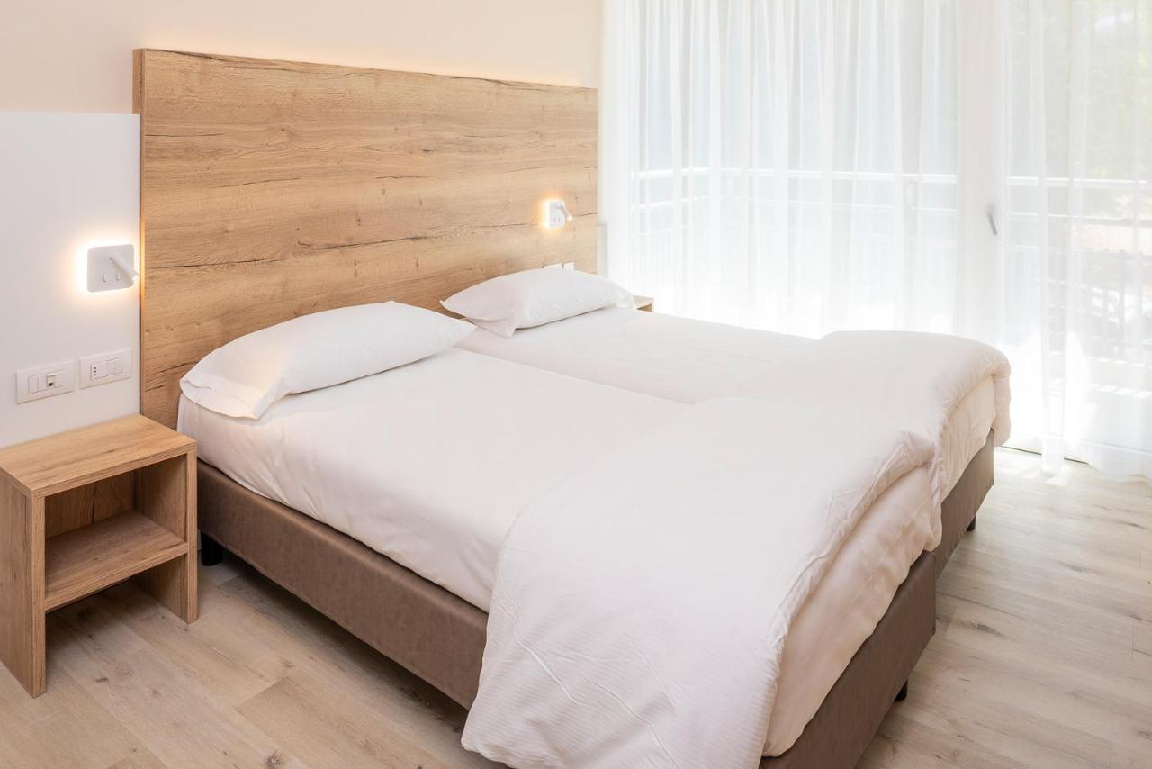 Aparthotel Parco Del Garda 3*